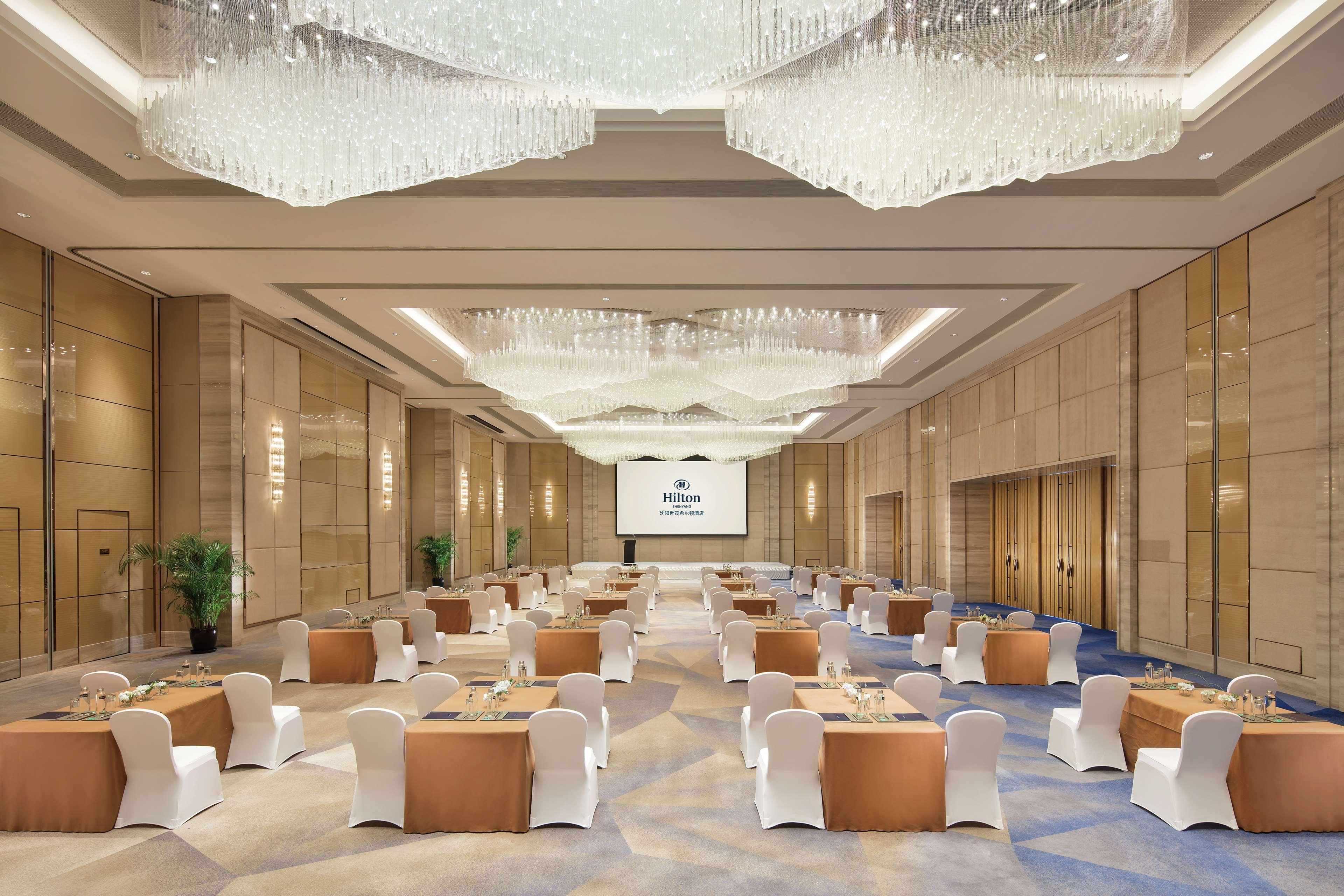Hilton Shenyang Hotell Exteriör bild