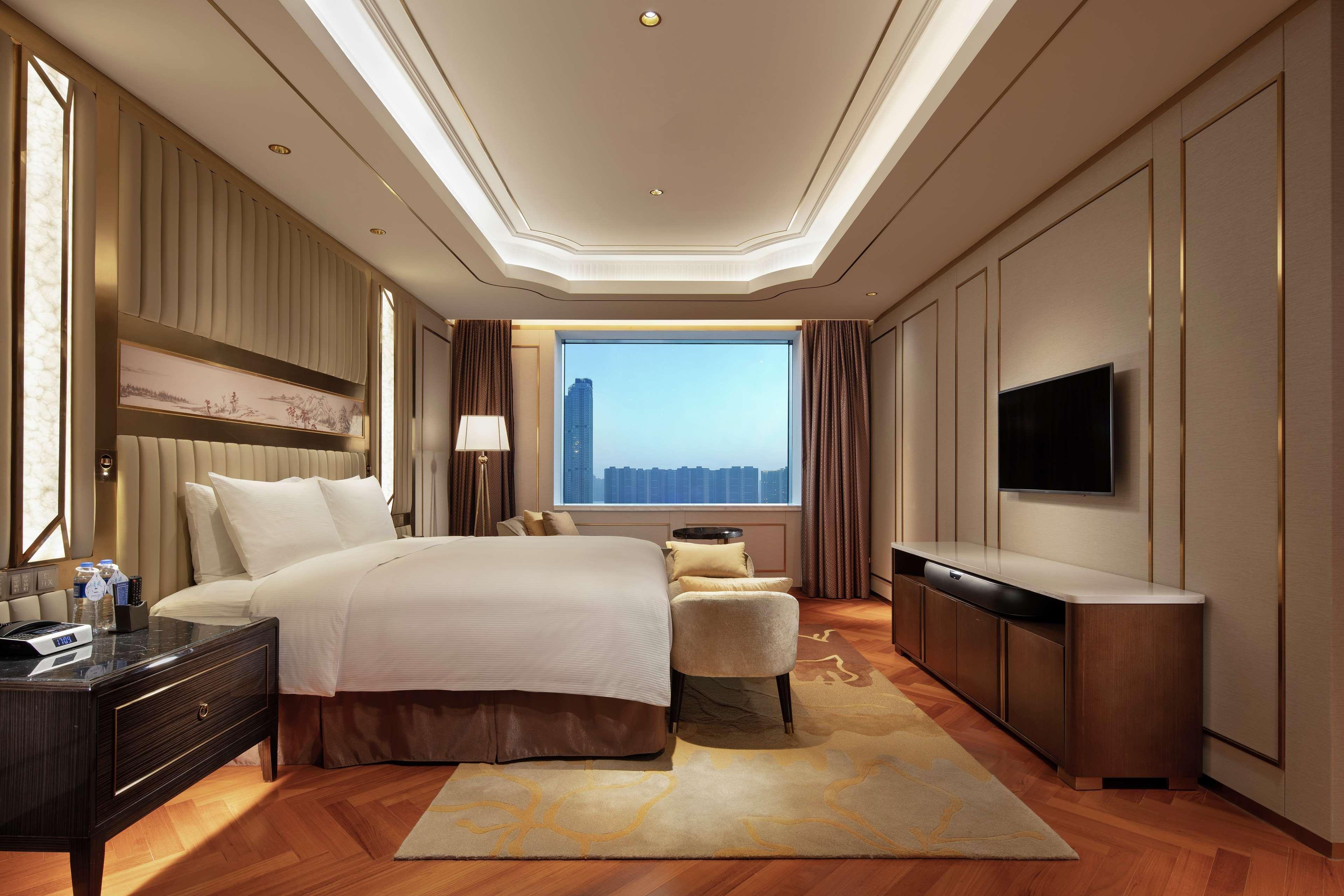Hilton Shenyang Hotell Exteriör bild